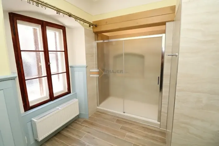 Pronájem bytu 1+1, Uhlířské Janovice, Václavské náměstí, 55 m2