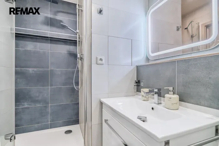 Prodej bytu 3+kk, Praha - Chodov, Valentova, 63 m2