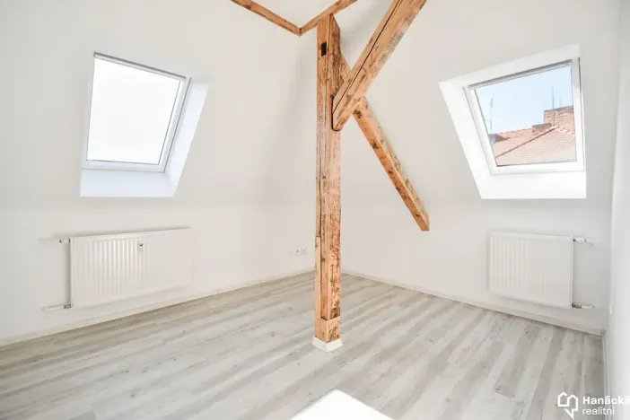 Pronájem bytu 2+kk, Olomouc, Pavelčákova, 45 m2