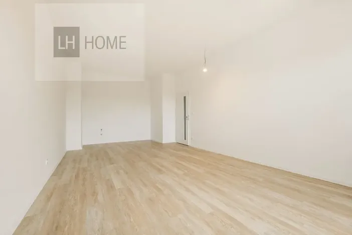 Prodej bytu 2+kk, České Budějovice, Čakovská, 56 m2
