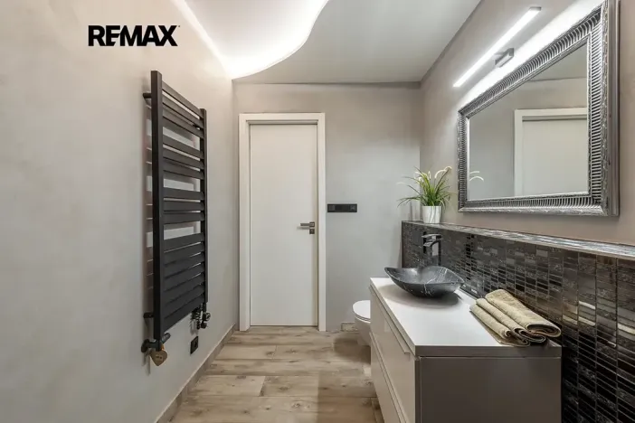 Pronájem bytu 2+kk, Praha - Vysočany, Pod Harfou, 55 m2