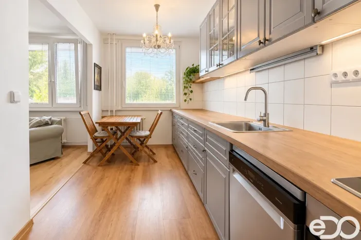 Prodej bytu 3+1, Praha, Hrabákova, 91 m2