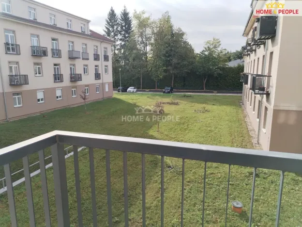 Pronájem bytu 1+kk, Milovice - Mladá, Slepá, 37 m2
