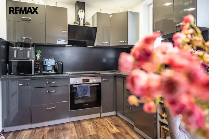 Prodej bytu 3+kk, Karlovy Vary, Krále Jiřího, 52 m2