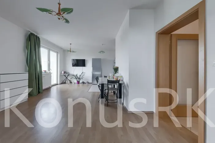 Prodej bytu 2+kk, Praha - Horní Měcholupy, Modenská, 69 m2