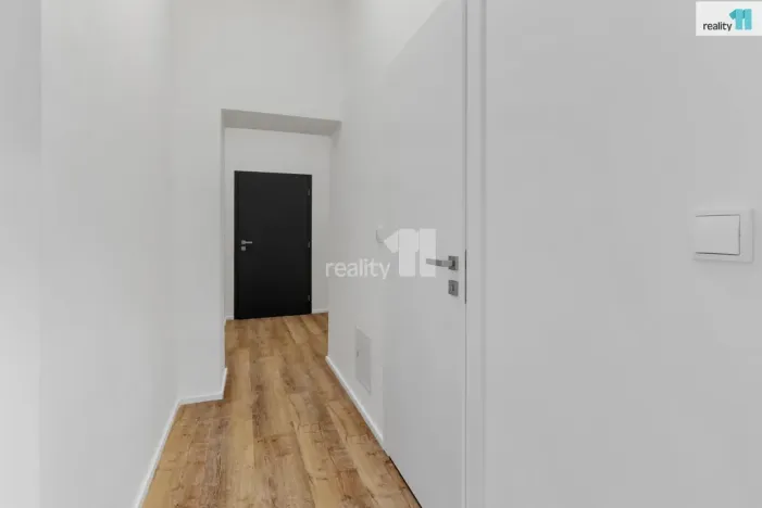 Prodej bytu 1+kk, Jablonec nad Nisou - Mšeno nad Nisou, Palackého, 30 m2
