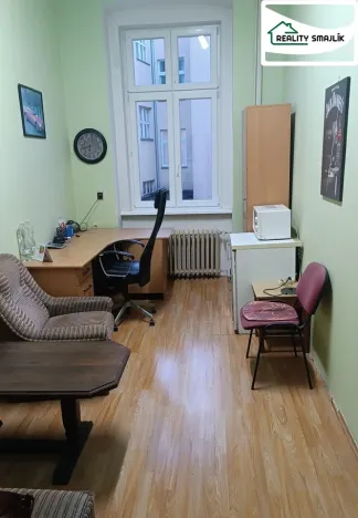 Pronájem kanceláře, Cheb, Svobody, 16 m2
