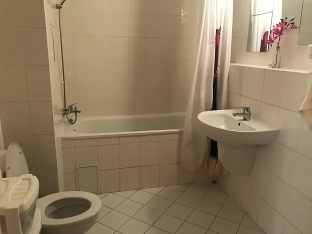 Pronájem bytu 1+kk, Praha - Strašnice, Na palouku, 45 m2