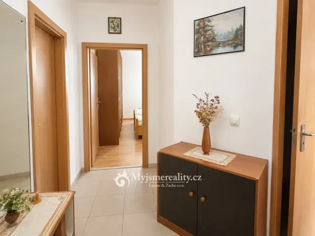 Prodej bytu 2+kk, Znojmo - Oblekovice, Oblekovická, 57 m2