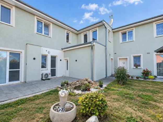 Prodej bytu 2+kk, Znojmo - Oblekovice, Oblekovická, 57 m2