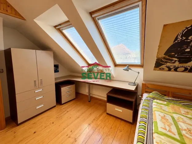 Prodej bytu 4+1, Litvínov - Horní Litvínov, U Zámeckého parku, 145 m2