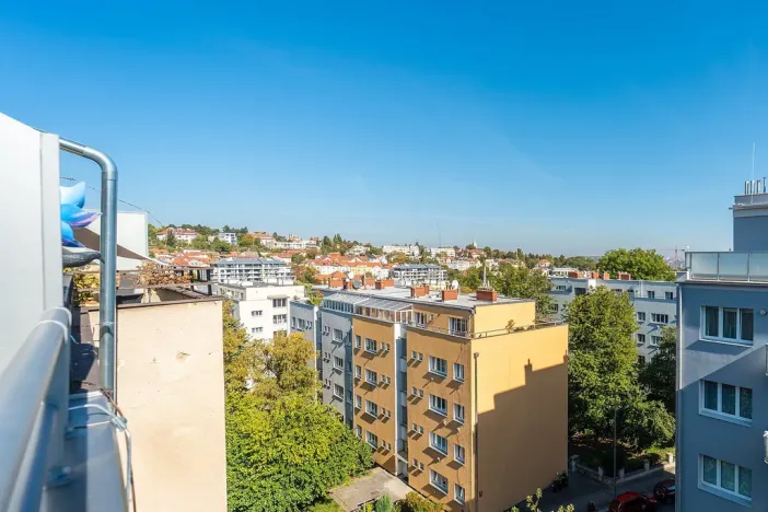 Pronájem bytu 1+kk, Praha - Břevnov, Pod Drinopolem, 41 m2