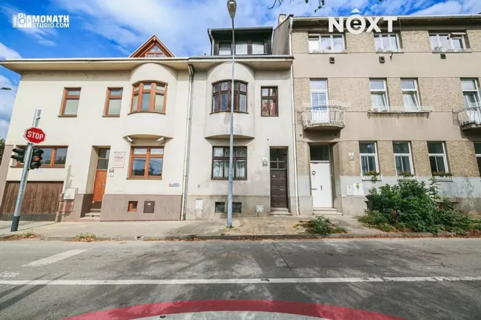 Prodej vícegeneračního domu, Brno, Hrozňatova, 205 m2