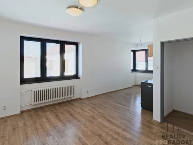 Pronájem bytu 1+kk, Blučina, Zahradní, 31 m2