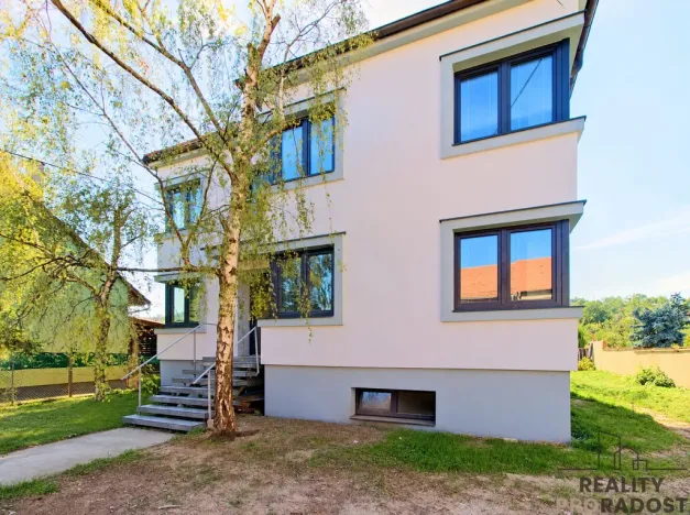 Pronájem bytu 1+1, Blučina, Zahradní, 53 m2