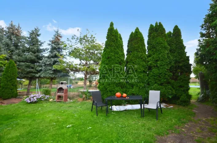Prodej rodinného domu, Radim, 90 m2