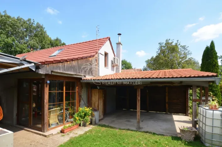 Prodej rodinného domu, Radim, 90 m2