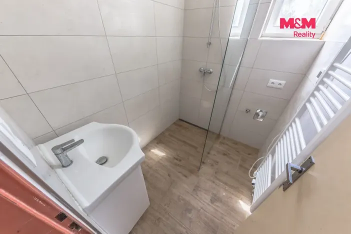 Prodej rodinného domu, Semice, 135 m2