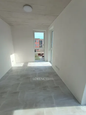 Pronájem bytu 2+kk, Veselí nad Moravou, náměstí Míru, 37 m2