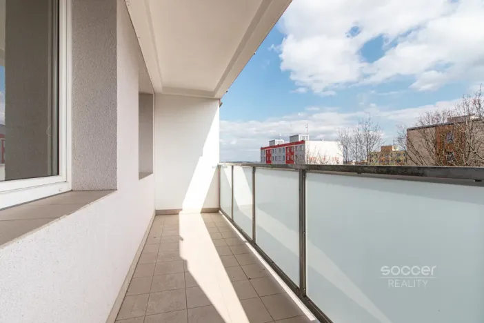 Pronájem bytu 2+kk, Kolín - Kolín II, Kremličkova, 51 m2