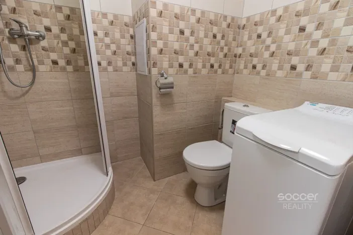 Pronájem bytu 2+kk, Kolín - Kolín II, Kremličkova, 51 m2