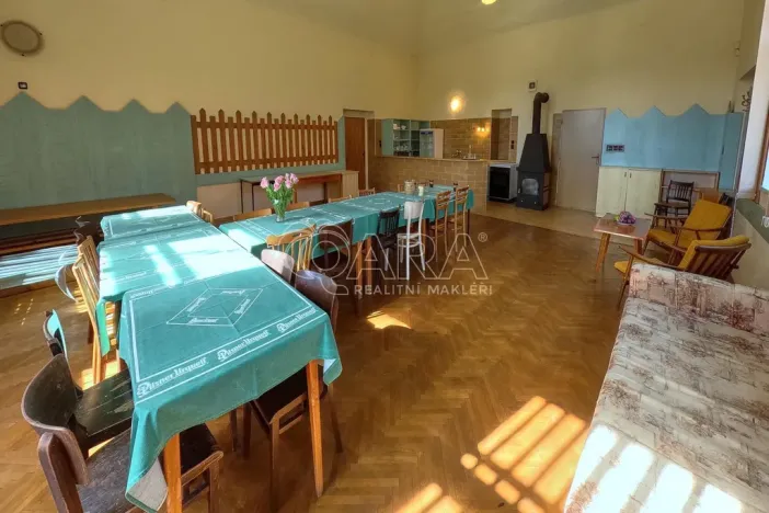 Prodej rodinného domu, Postupice - Čelivo, 451 m2