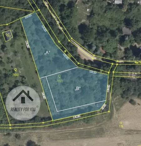 Pronájem zahrady, Praha - Troja, Nad Trojou, 1000 m2