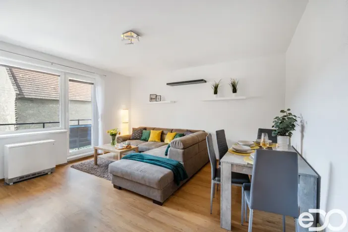 Prodej bytu 3+1, Dobrovice - Libichov, 108 m2