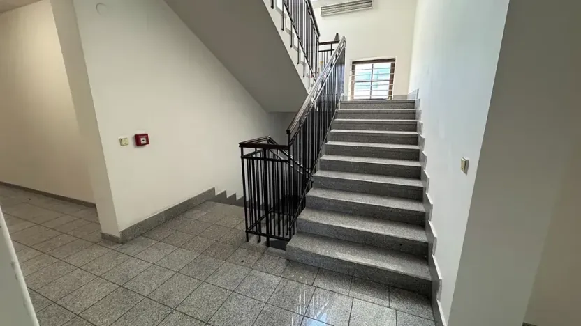 Pronájem kanceláře, Brno, Husova, 24 m2