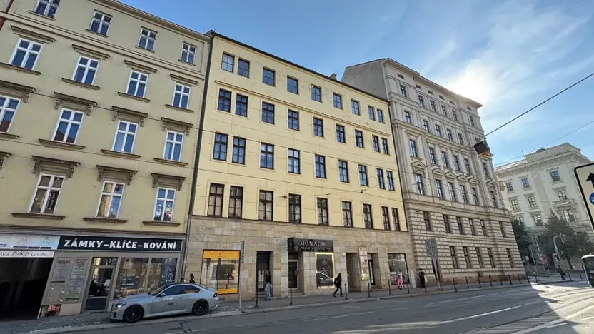 Pronájem kanceláře, Brno, Husova, 24 m2