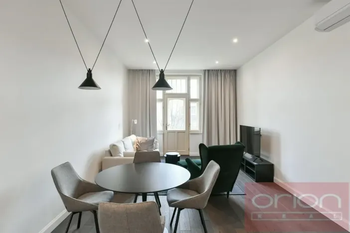 Pronájem bytu 3+kk, Praha - Vinohrady, Laubova, 95 m2