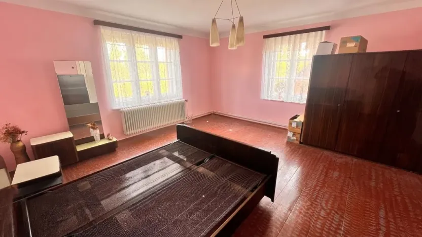 Prodej komerční nemovitosti, Varnsdorf, Čelakovická, 250 m2