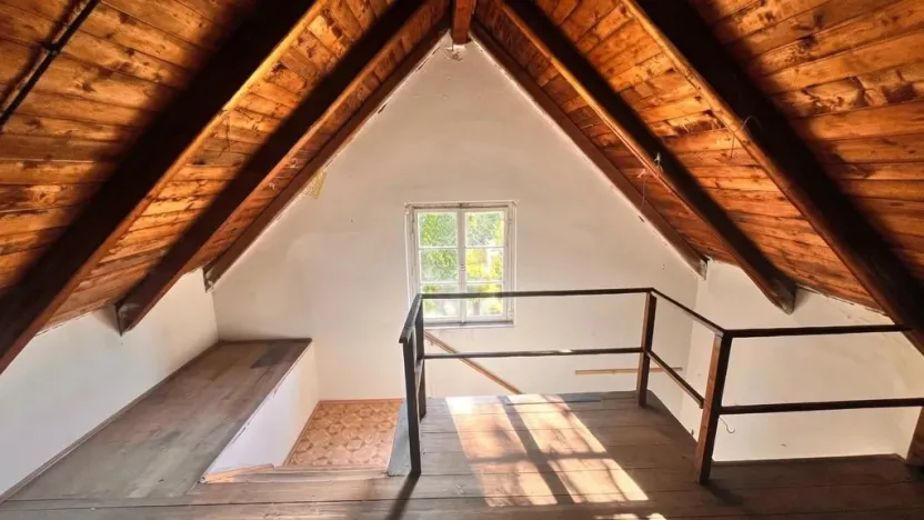 Prodej komerční nemovitosti, Varnsdorf, Čelakovická, 250 m2