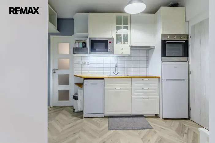 Prodej bytu 2+1, Praha - Libeň, Andrštova, 43 m2