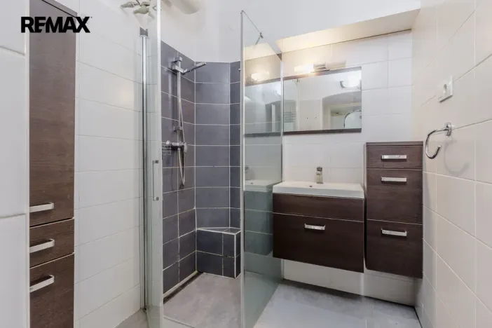Prodej bytu 2+1, Praha - Libeň, Andrštova, 43 m2