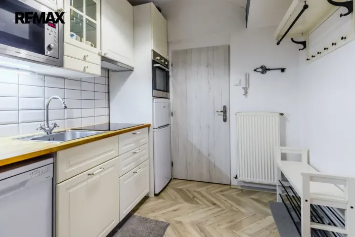 Prodej bytu 2+1, Praha - Libeň, Andrštova, 43 m2