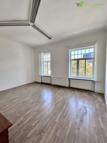 Pronájem kanceláře, Hodonín, Národní třída, 80 m2
