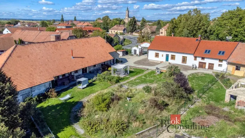 Prodej rodinného domu, Chleby, Průběžná, 870 m2