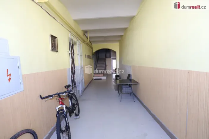 Pronájem bytu 1+1, Planá, náměstí Svobody, 40 m2