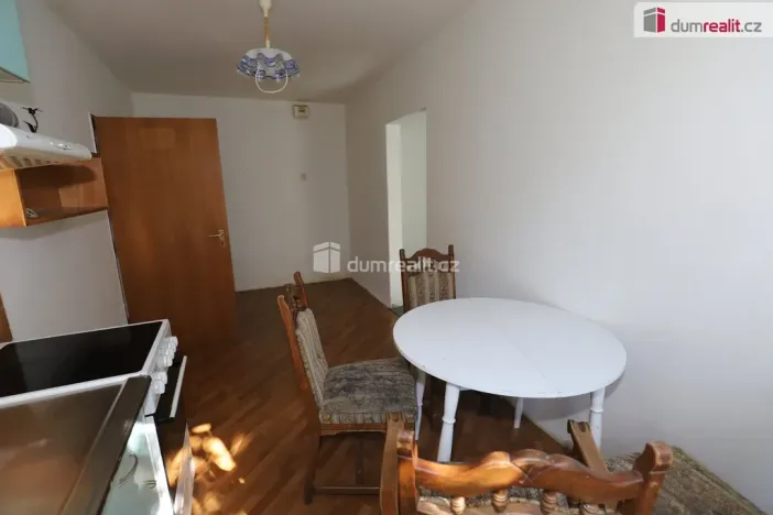 Pronájem bytu 1+1, Planá, náměstí Svobody, 40 m2