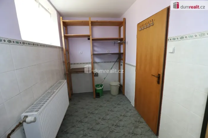 Pronájem bytu 1+1, Planá, náměstí Svobody, 40 m2
