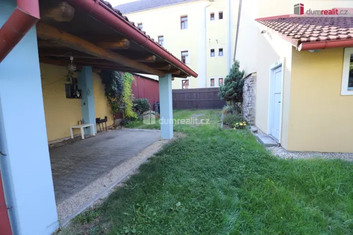 Pronájem bytu 1+1, Planá, náměstí Svobody, 40 m2