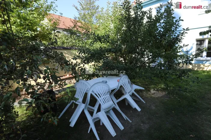 Pronájem bytu 1+1, Planá, náměstí Svobody, 40 m2