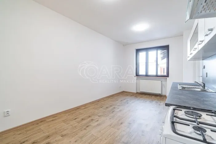Pronájem bytu 2+1, Kralupy nad Vltavou, Jungmannova, 90 m2