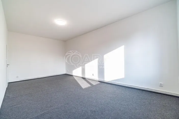 Pronájem bytu 2+1, Kralupy nad Vltavou, Jungmannova, 90 m2