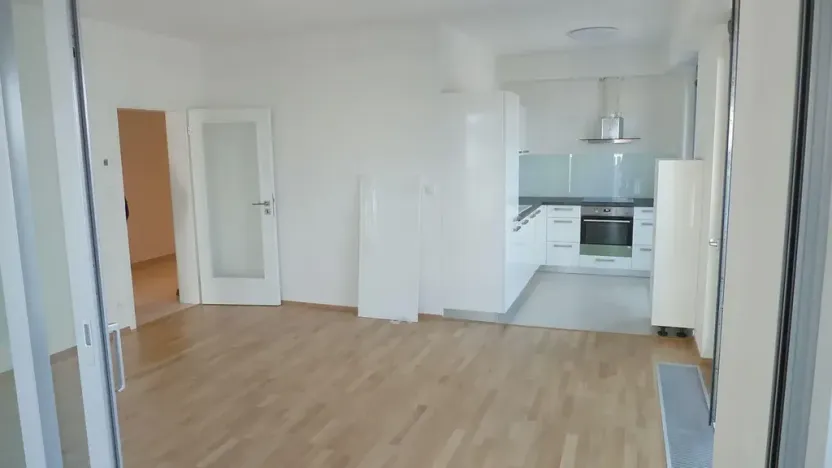 Pronájem bytu 2+kk, Praha - Žižkov, Olšanská, 61 m2