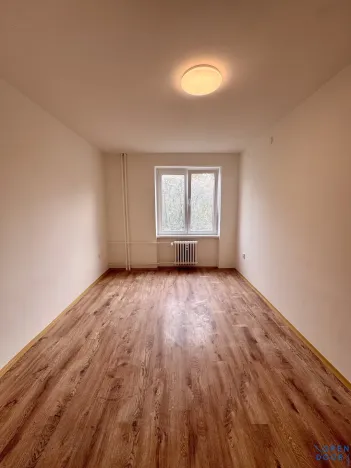 Pronájem bytu 2+1, Jirkov, J. K. Tyla, 52 m2
