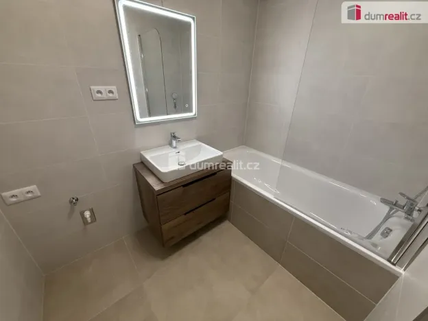 Pronájem bytu 2+kk, Praha - Zličín, Strážovická, 61 m2