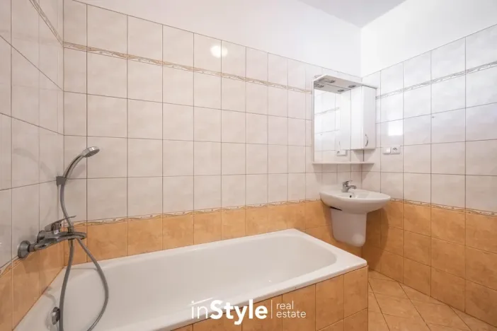 Pronájem bytu 3+1, Kunovice, Pod Valy, 97 m2