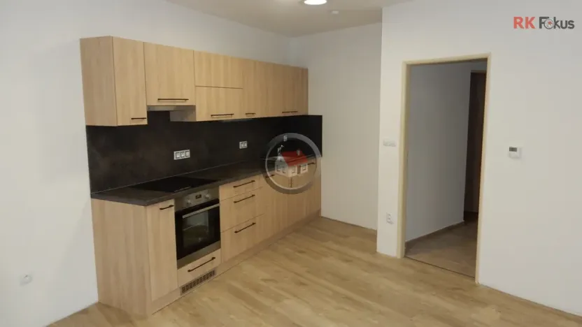 Pronájem bytu 2+kk, Třebíč - Horka-Domky, Vaňkovo nám., 63 m2